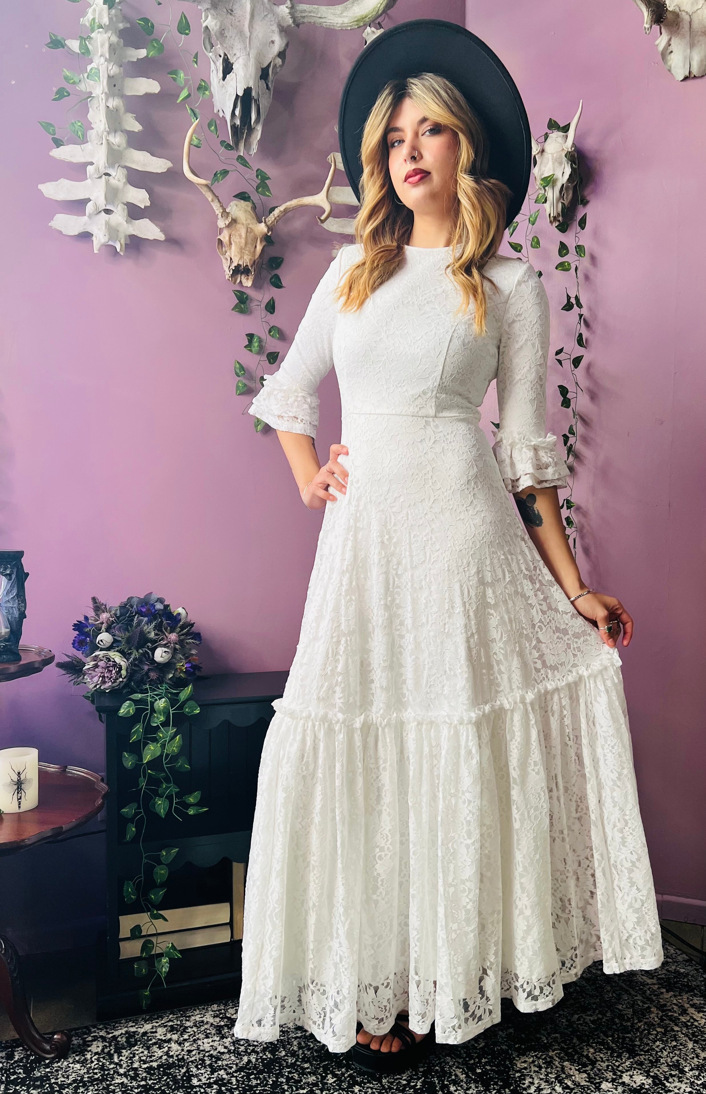 saege lace midi dress Girl In Mind Natasha Sage Green Lace Midi Dress – Love My Apparel main image 0