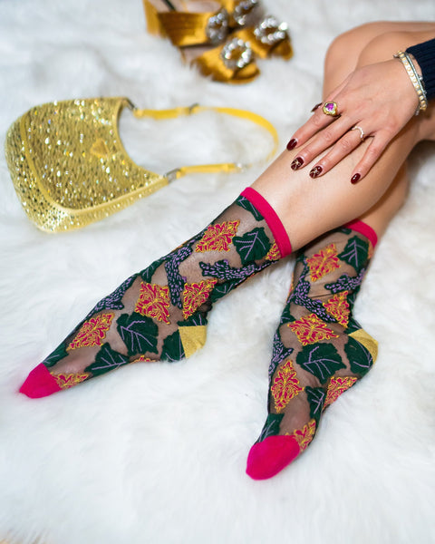 Brocade Jaguar Black Sheer Crew Sock