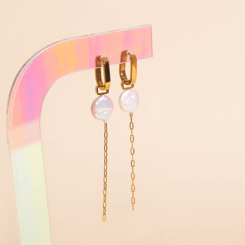 Pearl Whim Chunky Huggie Hoop Charms