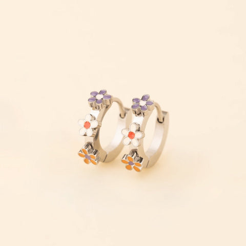 Daisy 3D Huggie Hoop Earrings