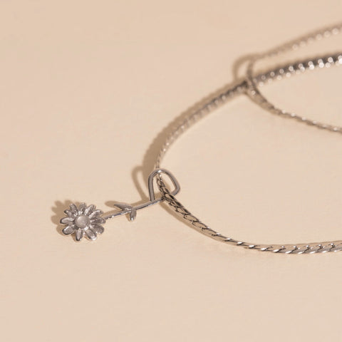 Dainty Daisy Necklace Charm