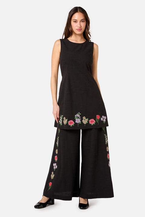 Fleur Embroidered Shift Dress