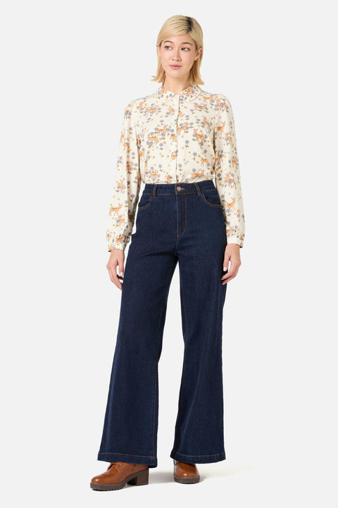 Meadow Deer Long Sleeve Blouse