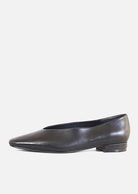 Slick Ballet Flats Black Leather
