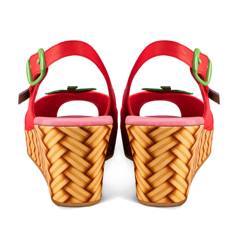 Chocolaticas® Strawbella Women's Sandal