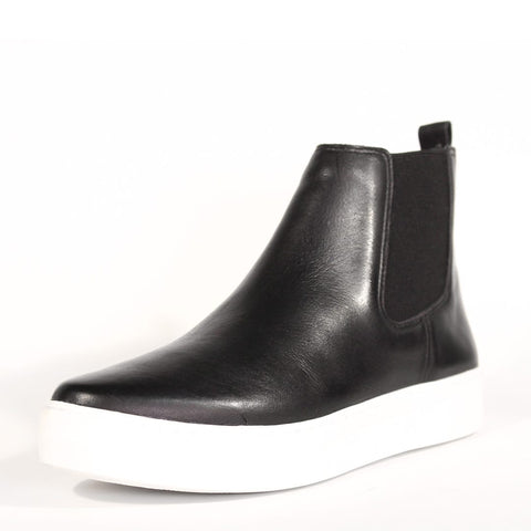 Wyoming High-Top Sneakers