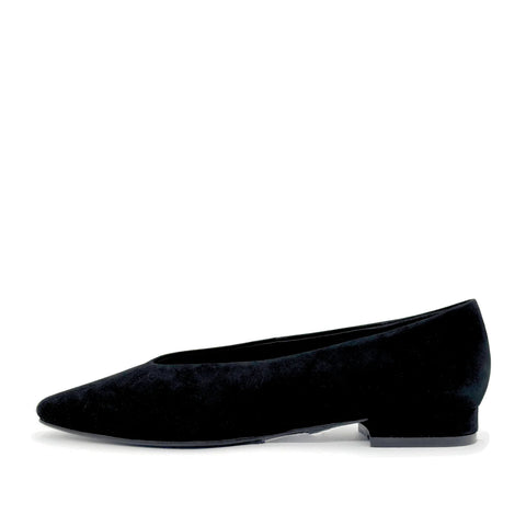 Slick Ballet Flats Suede