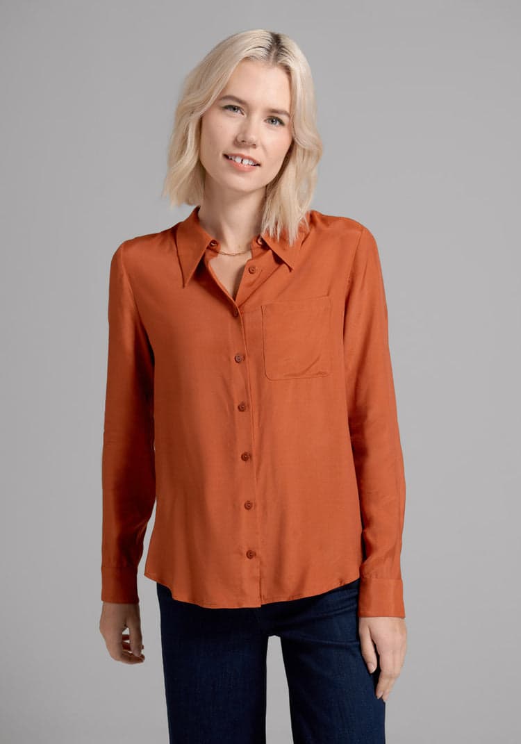 Point In Time Button-Up Top