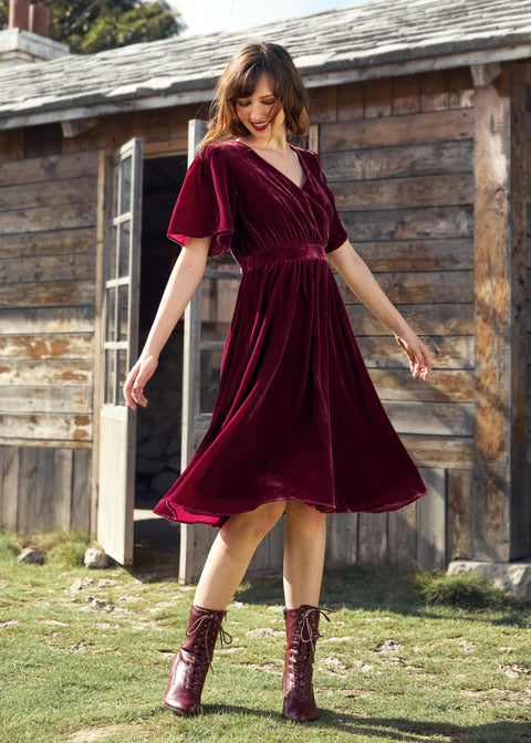Moves Like A Dance Midi Dress