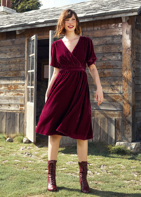 Moves Like A Dance Midi Dress