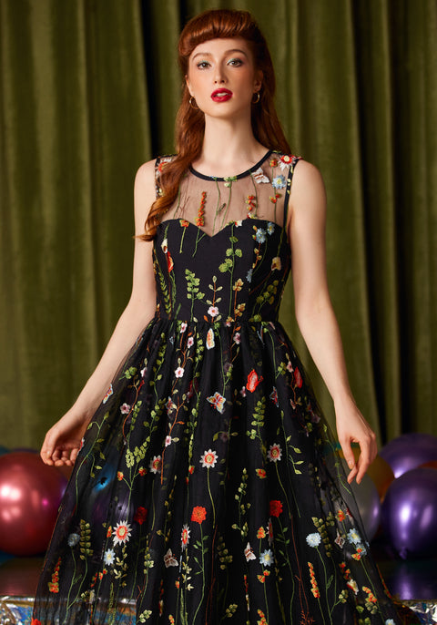 Mystique Mirage Fit & Flare Maxi Dress in Nightshade, Size XL Mystique Mirage Fit & Flare Maxi Dress in Nightshade, Size XL