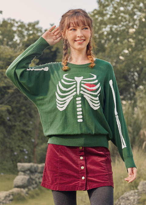 📌PRESALE The Love Remains Pullover Sweater
