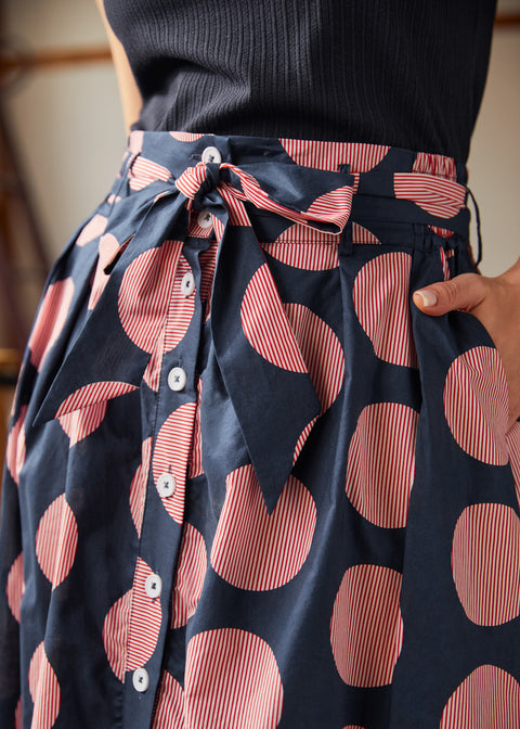 Meet Me at the Market Skirt