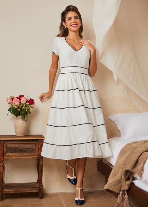 The Trim & Proper Midi Dress in Domino Darling, Size M