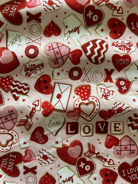 Vintage Style Bow Top in XOXO