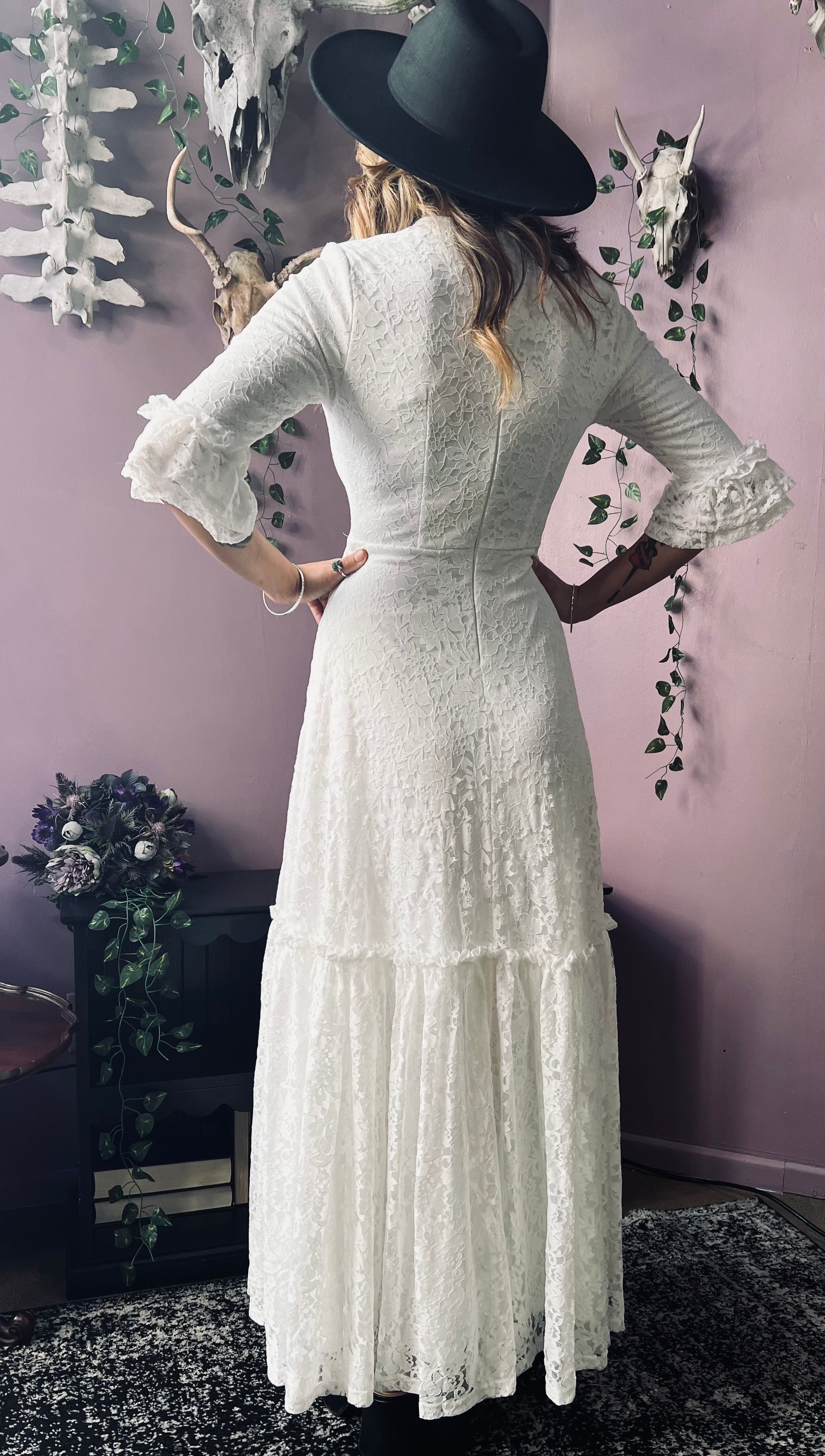 Mina - Ivory Floral Lace Bride of the Vampire Maxi Dress – ModCloth