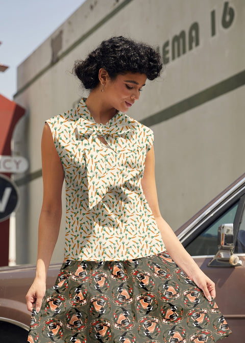 Vintage Style Bow Top in Carrots Print