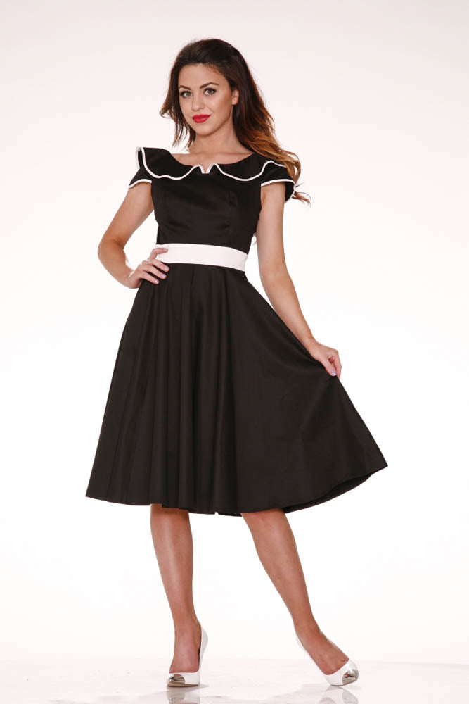 9077 Arianna Swing Dress