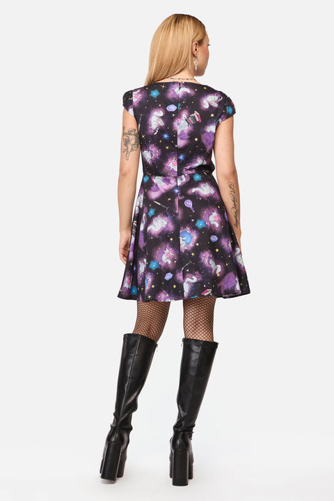 Witches Familiar Short Sleeve Dress