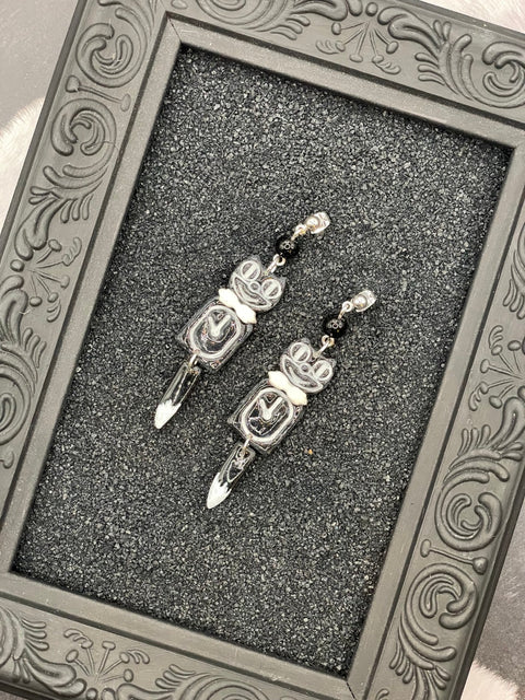 Retro Black Kitty Cat Clock Earrings