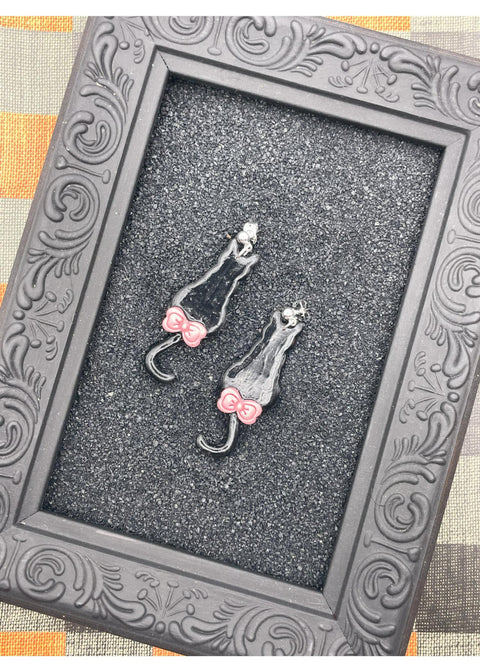 Salem Pretty Kitty Cat Earrings