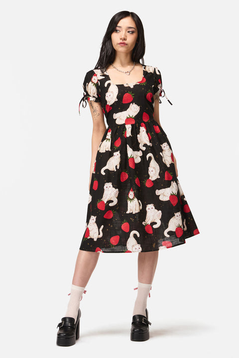 princess highway strawberry dress Princess Highway Strawberry Picnic Kids Dress Var Sizes made w/ organic cotton