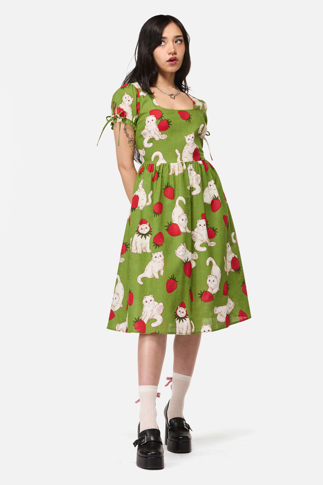 Strawberry Cat Repeat Dress Green / 10 (AU)