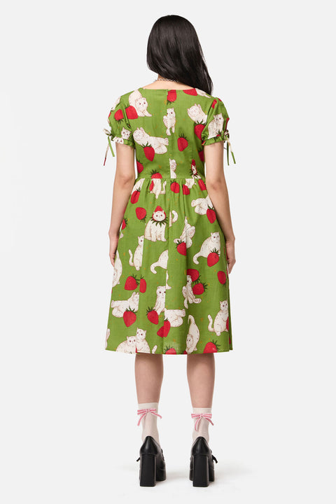green strawberry dress Strawberry Paris Antibes Green Dress Large