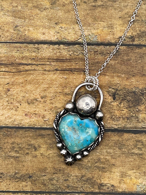 Bonita - Turquoise Heart Faux Lock Pendant