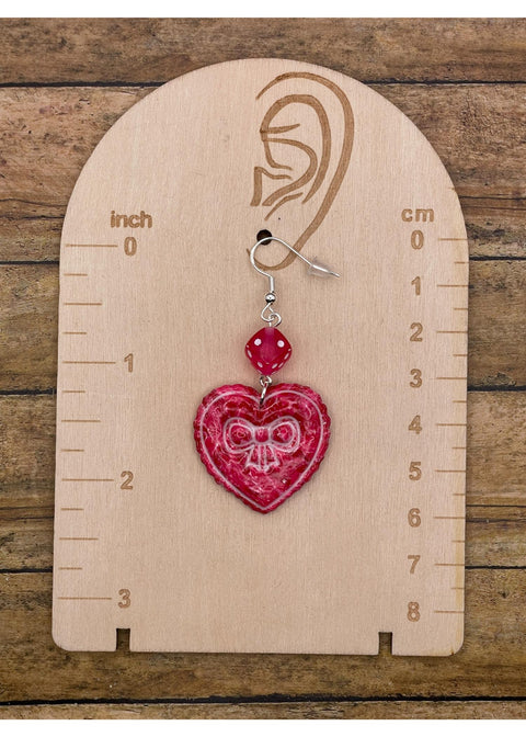 Dice Heart Earrings with Bow Imprint
