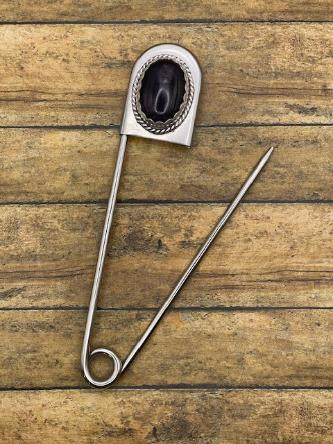 Kaylee - Jumbo Safety Pin Keychain with Amethyst