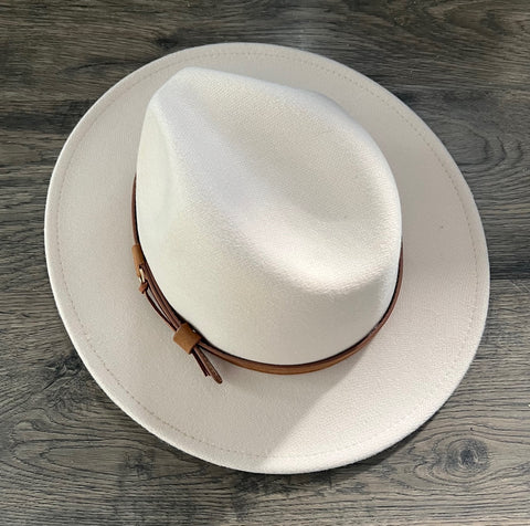 Vegan Felt Wide Brim Hat - Cream