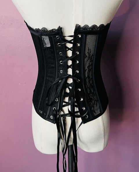 The Vivienne Corset - Romantic Floral Lace, Waist Cinching