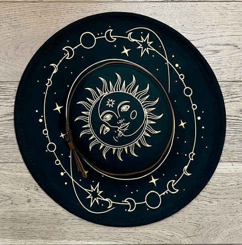 Vegan Felt Wide Brim Hat - Flat Top - Emerald - Celestial Sun/Moon