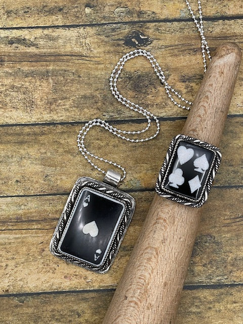Lance - Onyx Playing Card Ring
