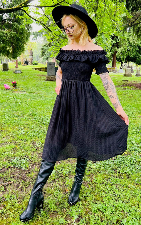 Hilda - Dark Plaid Cottage Dress