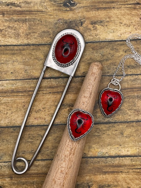 Winter - Jumbo Safety Pin with Black Scorpion in Red Resin Cabochon
