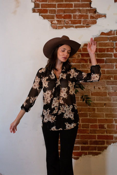 Anjelica Tie Front Top in Liza Flora