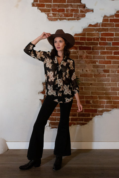 Anjelica Tie Front Top in Liza Flora