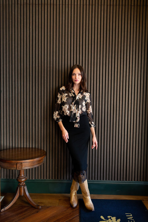 Anjelica Tie Front Top in Liza Flora