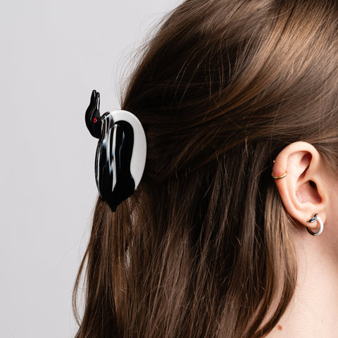 Loon Hair Claw