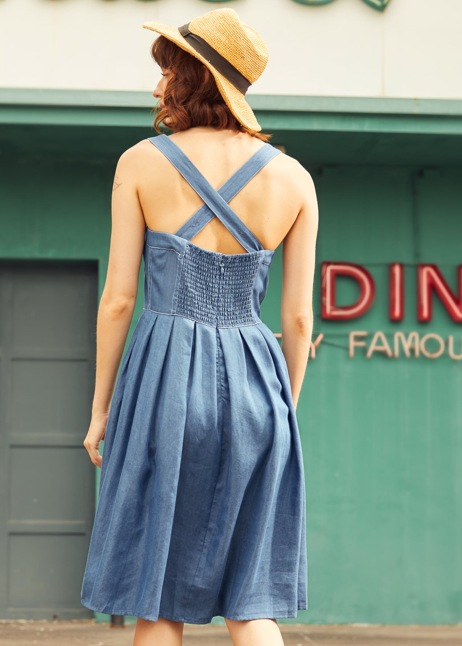 Meet Me on Main Street Chambray Dress – ModCloth