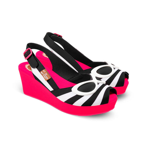 Chocolaticas® Malibu Women's Sandal