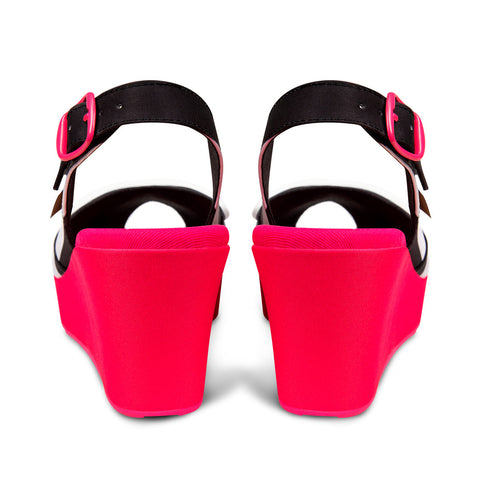 Chocolaticas® Malibu Women's Sandal