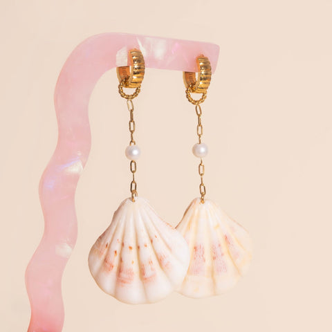 Jumbo Seashell Dangle Huggie Hoop Charms