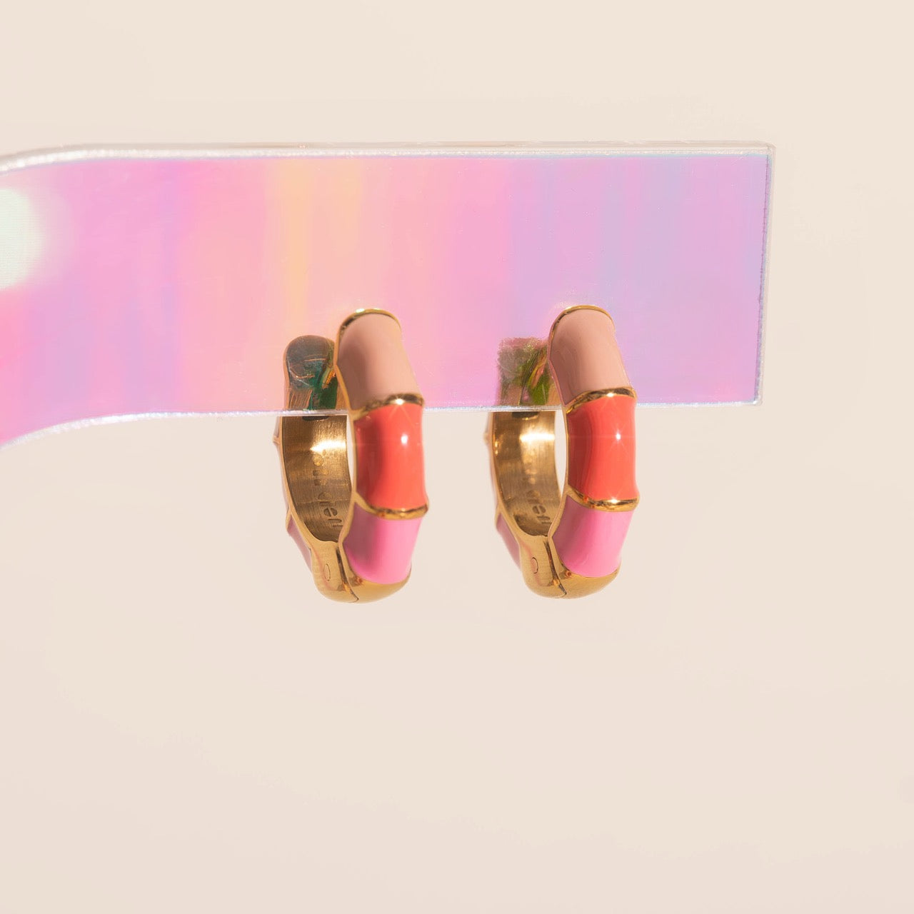 Color Block Chunky Rounded Huggie Hoop Earrings – ModCloth