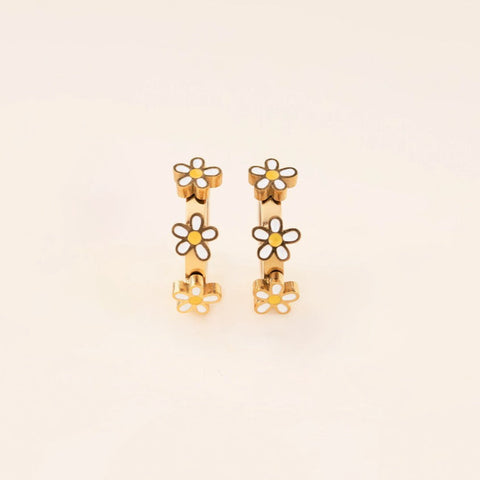 Daisy 3D Huggie Hoop Earrings