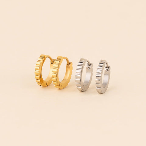 Scalloped Huggie Hoop Earrings