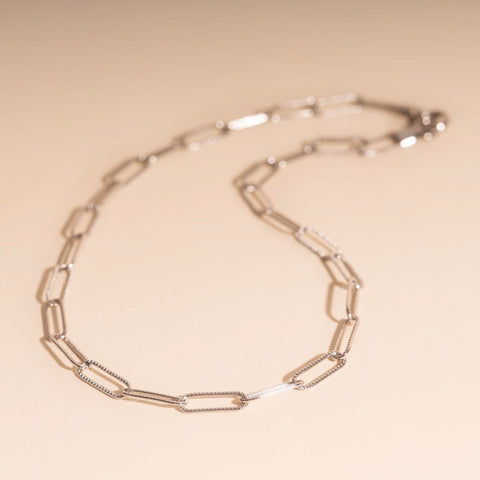 Textured Paperclip Necklace