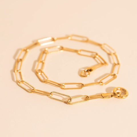 Textured Paperclip Necklace